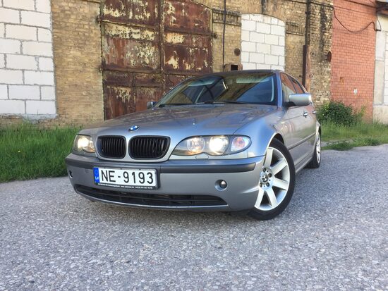 PĀRDOTS - Bmw 320d touring facelift Automāts 2004                           