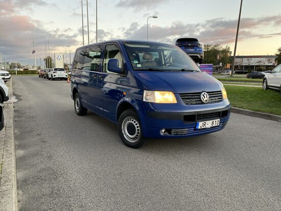 PĀRDOTS - VW Multivan/Transporter T5 2.5 TDI Manuālā 2009